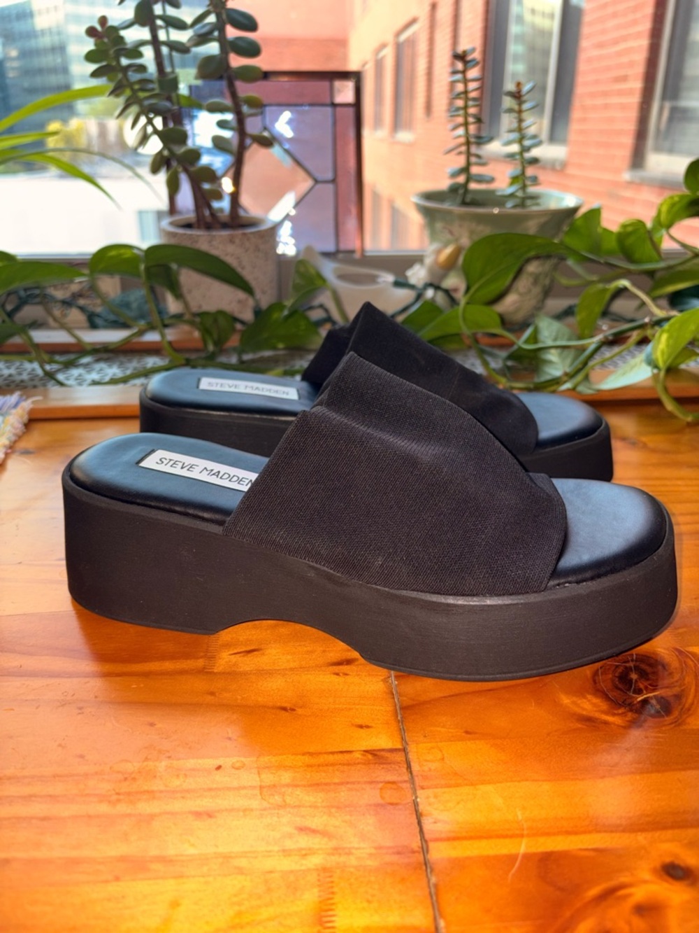 Steve Madden Women's Black Platform Slinky Sandals